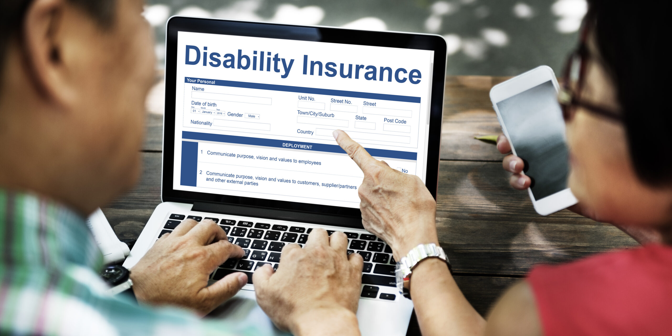 The Difference Between Workers’ Compensation and Disability Insurance