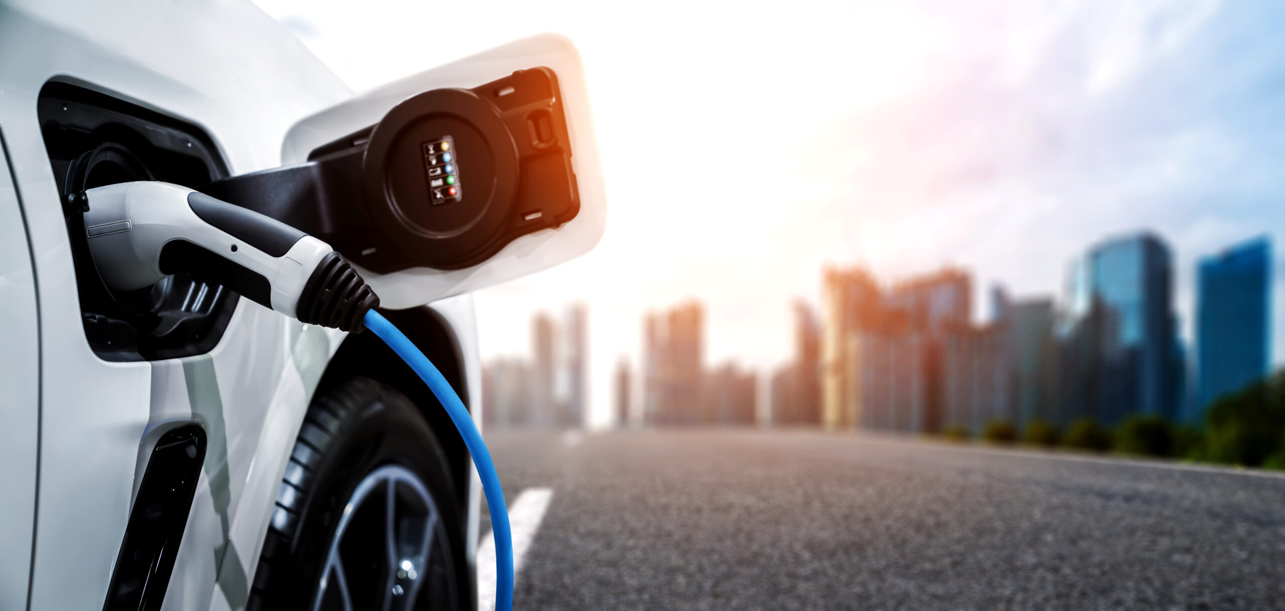 The Benefits of Switching to an Electric Vehicle: Advice from an EV Driver
