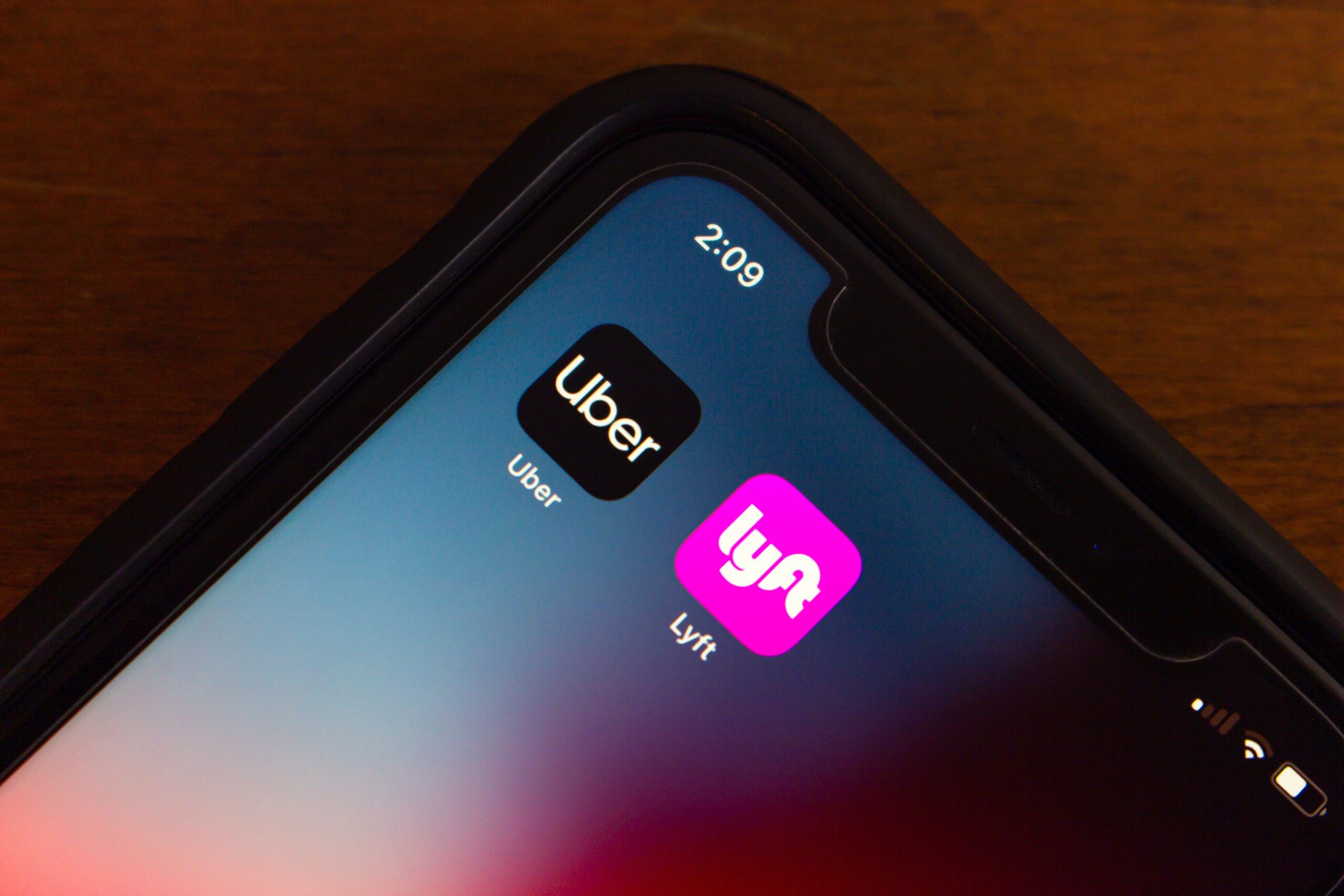 Is Lyft or Uber Better for Drivers?